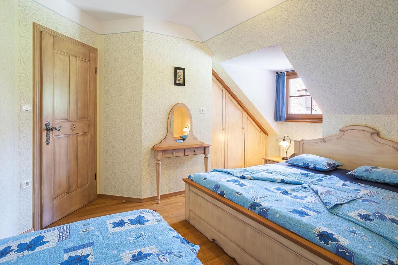 Apartments Tourist Farm Matijovc Naklo Exterior photo
