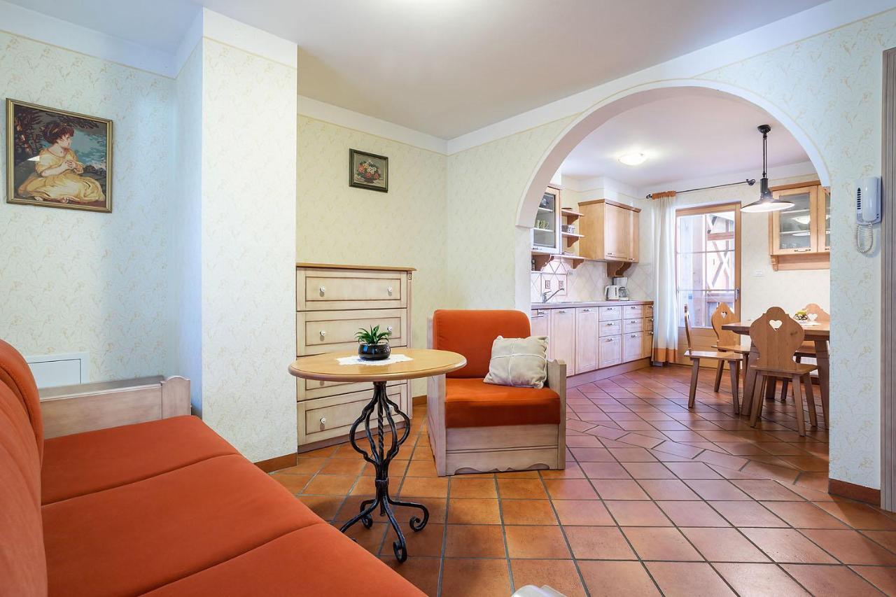 Apartments Tourist Farm Matijovc Naklo Exterior photo